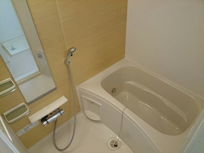 【浴室】 | ル・リアンⅠ | コンパクトで使いやすいお風呂です