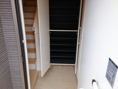 【玄関】 | ル・リアンⅠ | 玄関です