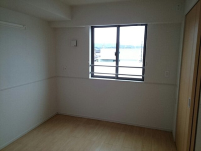 【内装】 | ル・リアンⅠ | 明るい室内です