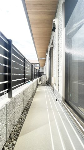 ＳｈａＭａｉｓｏｎ　グランフィリアのバルコニー