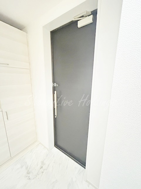 鎌倉市長谷２丁目の賃貸マンションの玄関