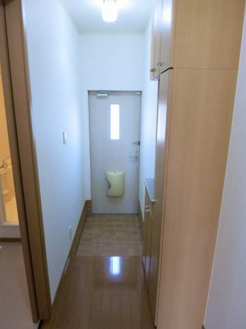 ネオフォルティシモの玄関