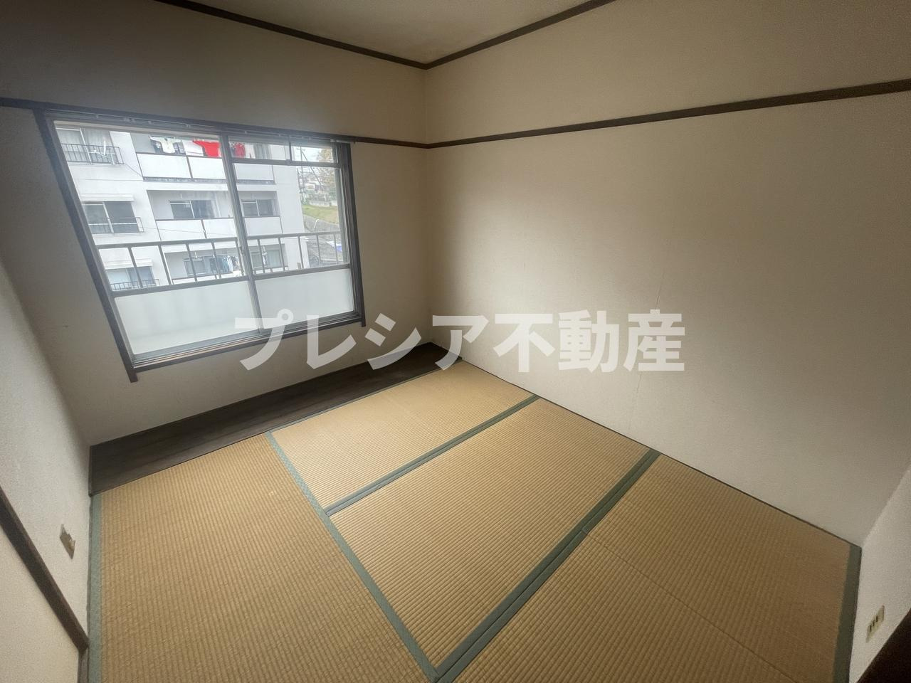 鈴谷住宅3号棟の和室