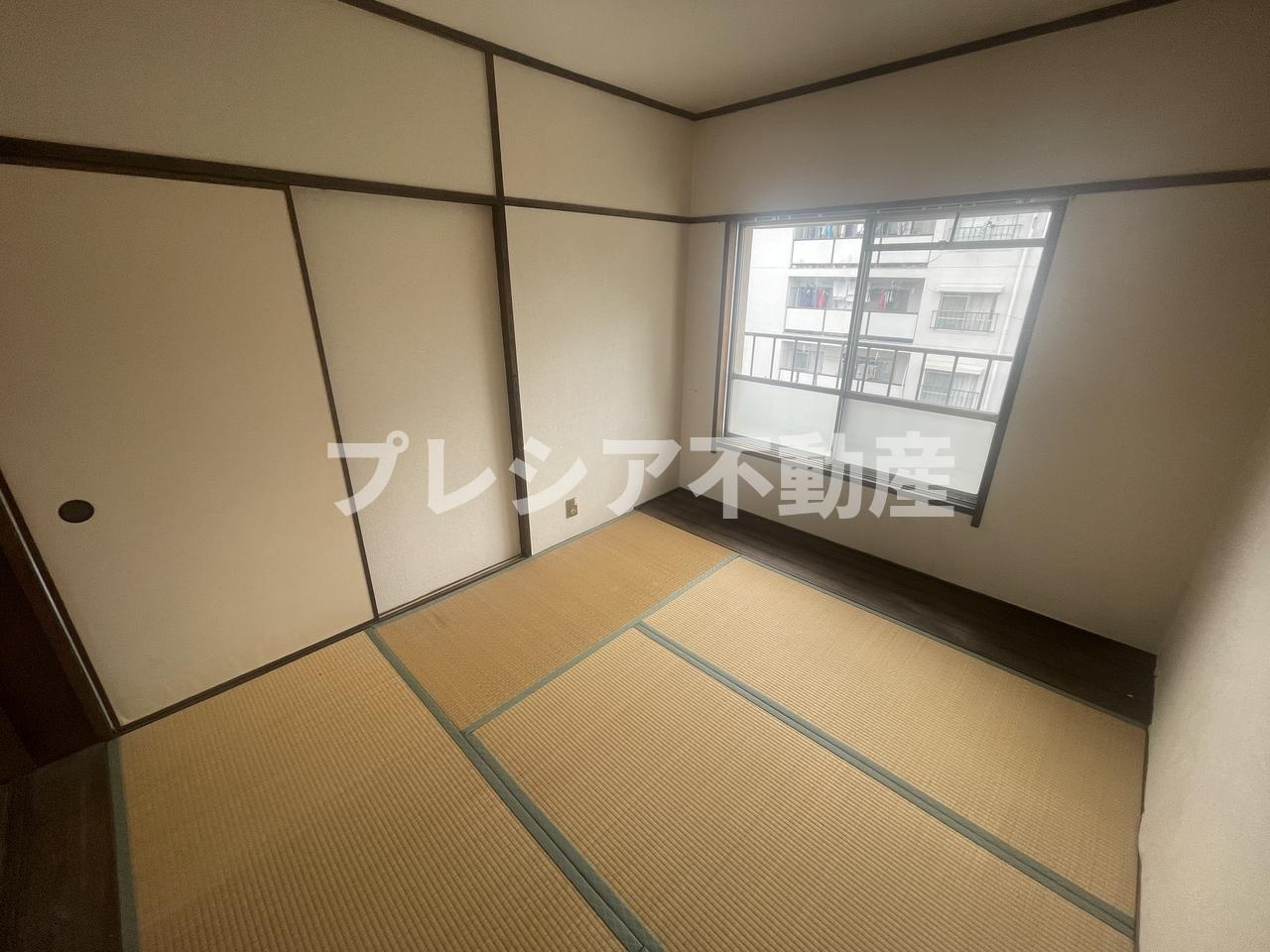 鈴谷住宅3号棟の和室