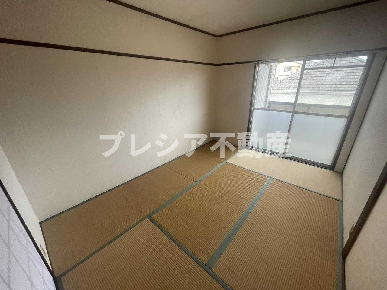 鈴谷住宅3号棟の和室