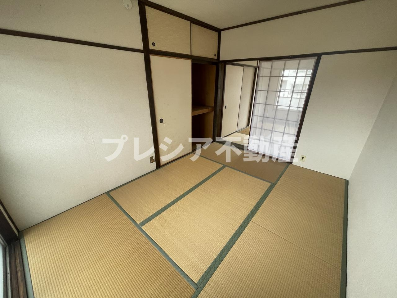 鈴谷住宅3号棟の和室