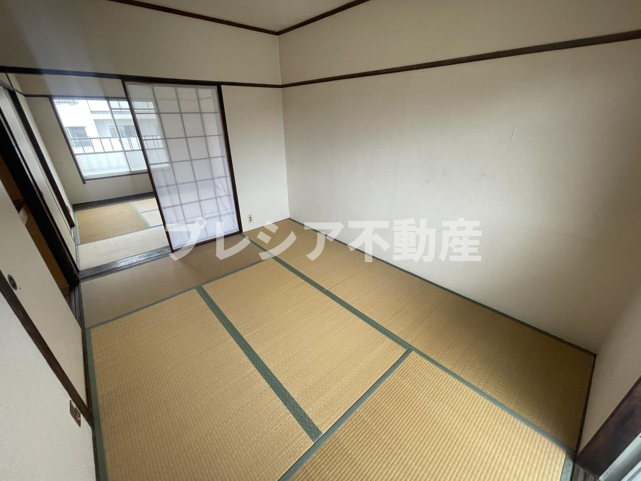 鈴谷住宅3号棟の和室