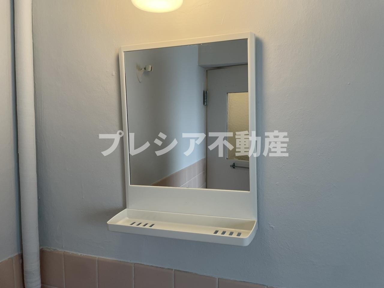 鈴谷住宅3号棟の洗面所