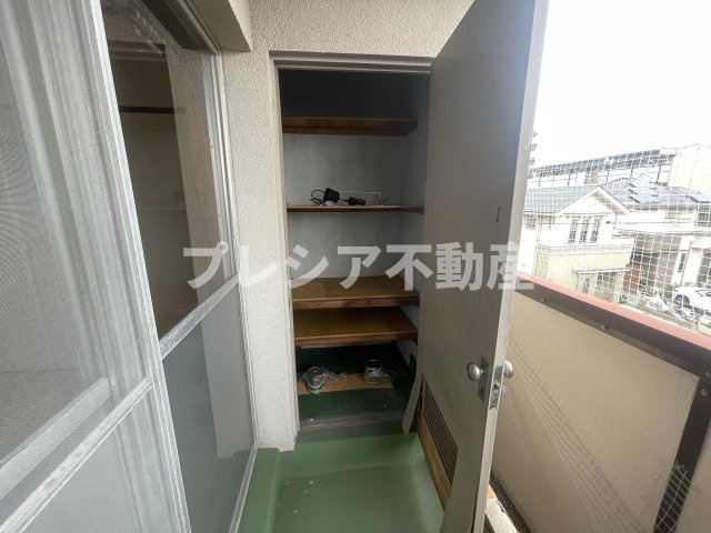 鈴谷住宅3号棟の収納