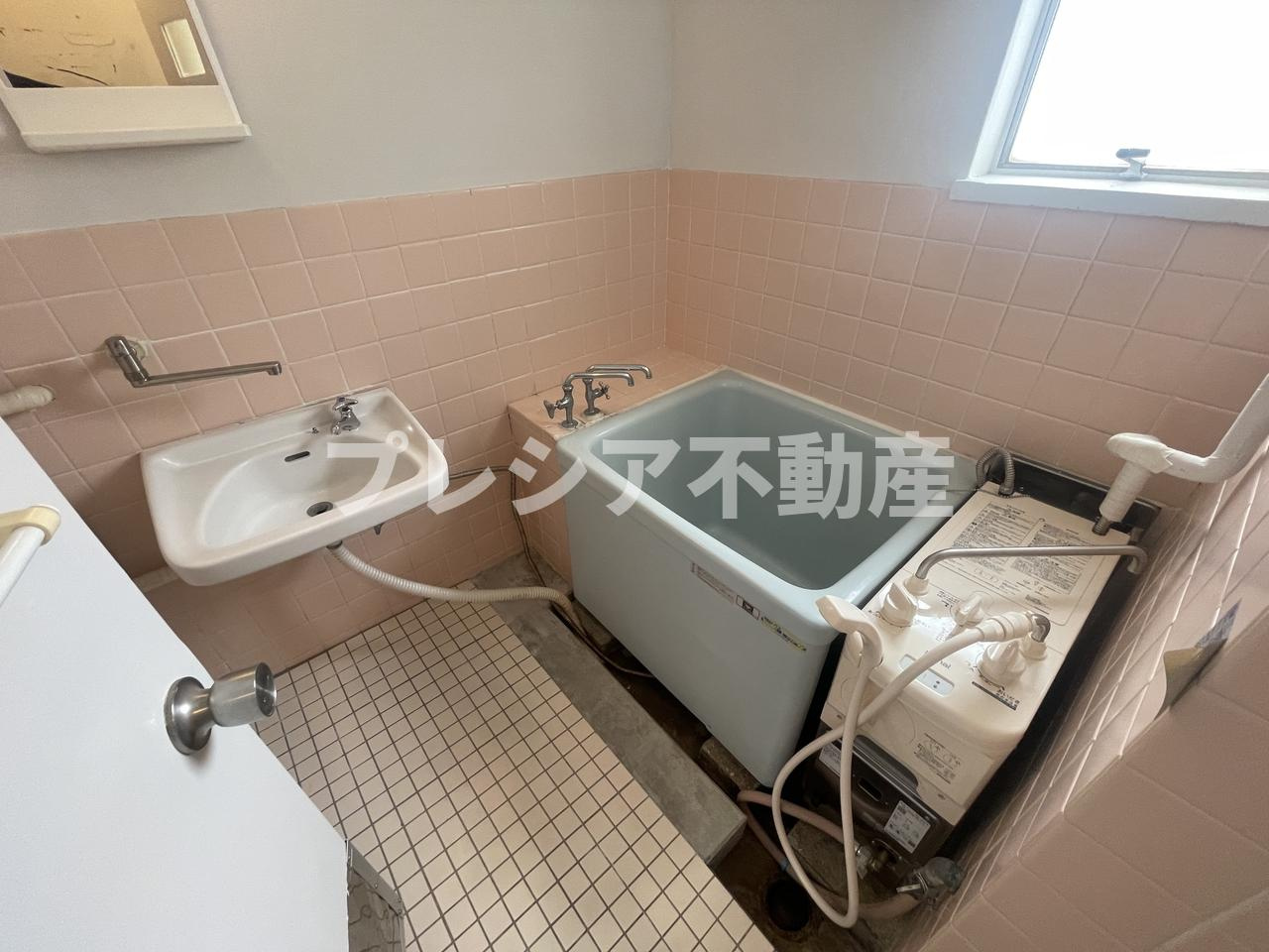 鈴谷住宅3号棟の浴室