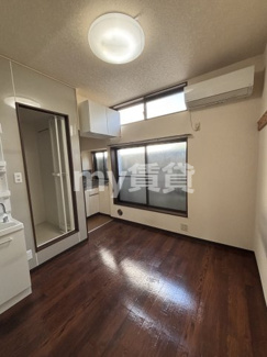 【居間・リビング】 | 西池ガーデンハイツ