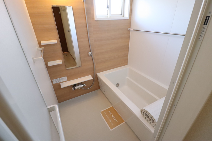 大黒屋　十四番館の浴室|日々の疲れを癒すお風呂付です