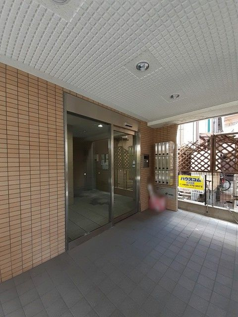 エクセレント・カーサ菜のエントランス