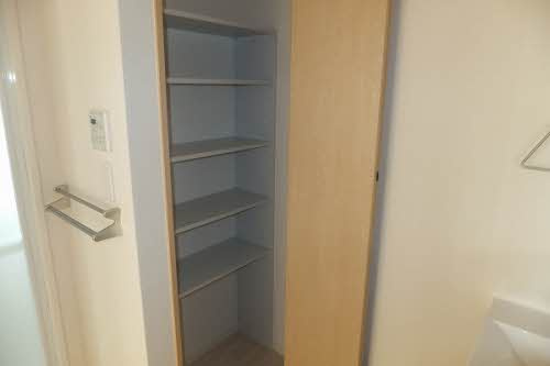 シャーメゾン山王田　Ｊ棟の収納