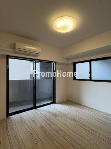 デュアレス愛宕虎ノ門の洋室