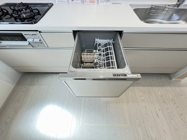 【キッチン】 | 糟屋郡志免町別府東2丁目3期・平屋　1号棟（全1棟）【仲介手数料無料・0円】 | 施工例。施工例は完成時と異なる場合があります。