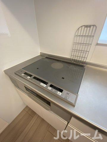 ベルファミーユのキッチン|同建物内の別の部屋の写真です。