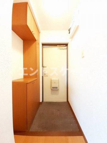 昭和エクセランマンションの玄関|高崎、前橋のお部屋探しはエンドスケープまで！お客様の理想お聞かせ下さい♪