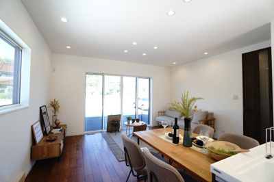 【居間・リビング】 | 東広島市八本松南１丁目