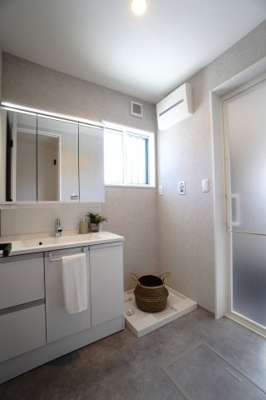 【独立洗面台】 | 東広島市八本松南１丁目