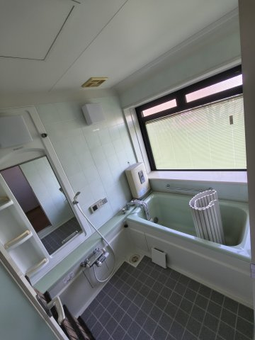 東松山市五領町中古戸建の浴室