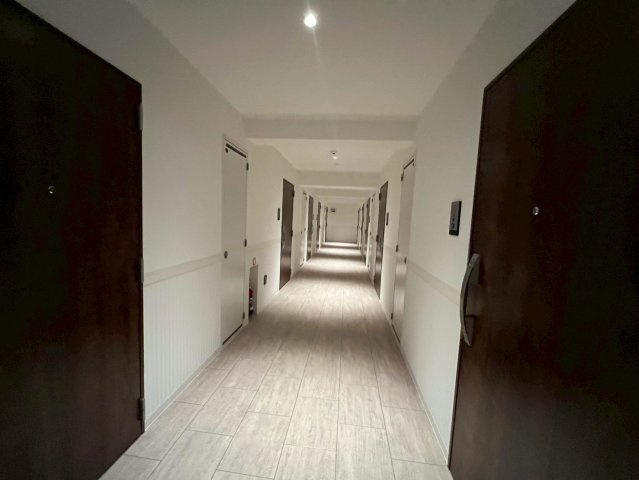 アロー東海神37番館のロビー