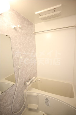 【浴室】 | S-RESIDENCE大阪九条North | 日々の疲れを癒すお風呂付です