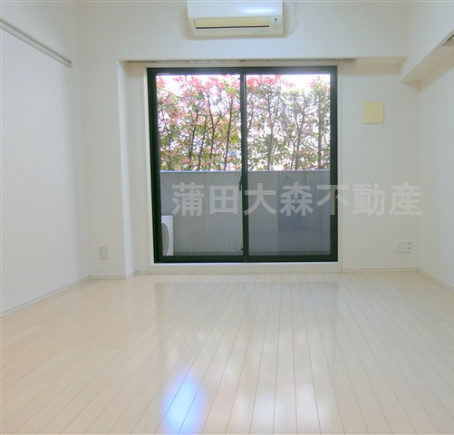 スカイコート蒲田イーストの居間・リビング|洋室6.4帖