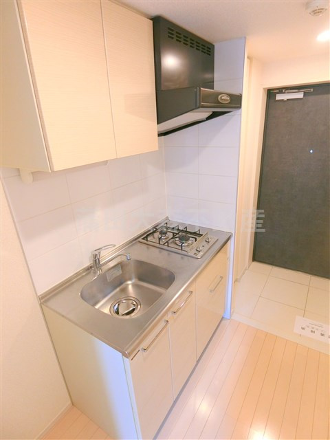 スカイコート蒲田イーストのキッチン|2口ガスシステムキッチン