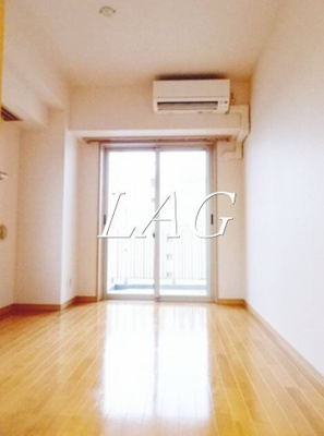 【居間・リビング】 | ロワール浅草花川戸 | 洋室のお部屋です。