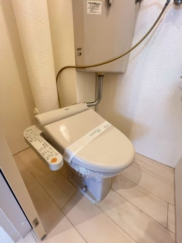 松が丘住宅14号棟のトイレ