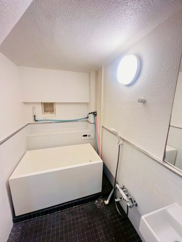 松が丘住宅14号棟の浴室