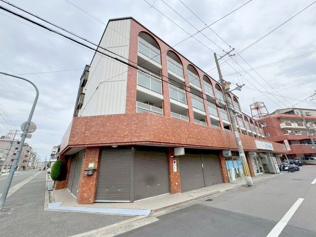 第7高光マンションのエントランス