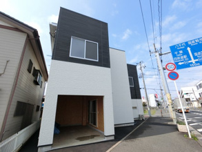 【外観】 | ガレージCUBE　6