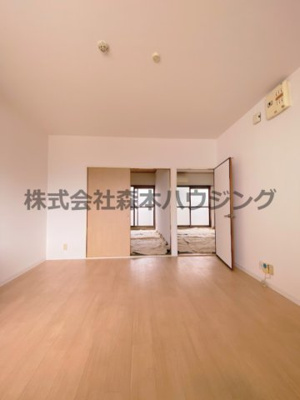 【居間・リビング】 | 　カトレヤマンション | 使いやすい居間です
