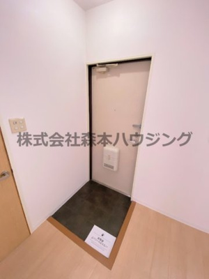 【玄関】 | 　カトレヤマンション | 落ち着いた玄関です