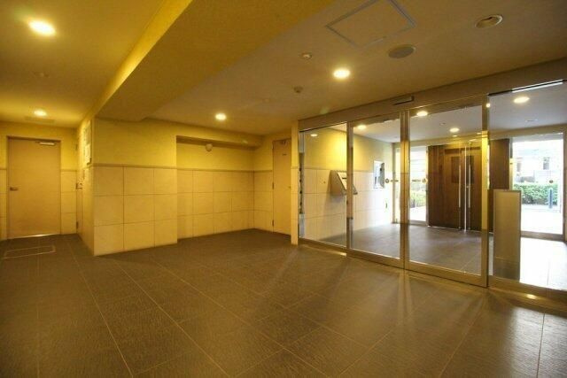 墨田区東向島６丁目の賃貸マンションのロビー