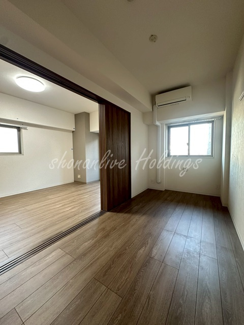 アルファスペース新横浜の寝室|落ち着いた雰囲気の洋室♪