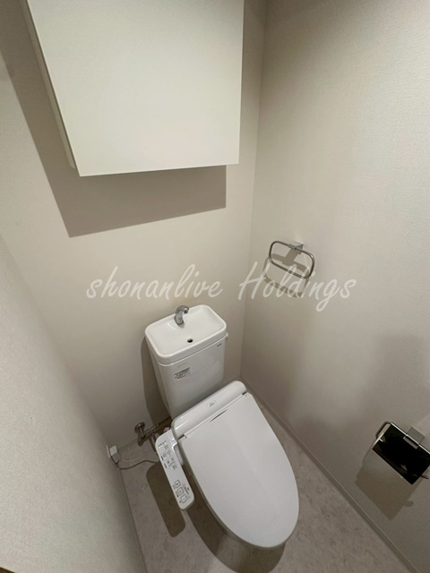 アルファスペース新横浜のトイレ|温水洗浄便座付き♪