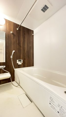 リーリエ中吉野の浴室