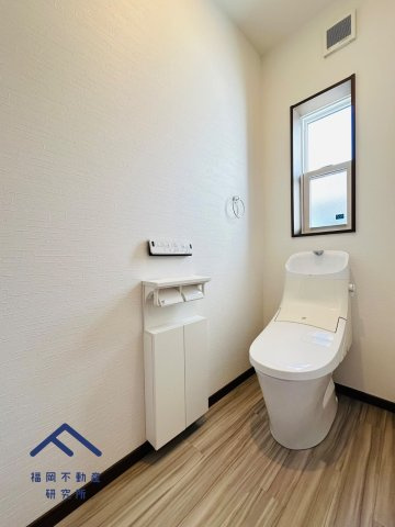 小郡市二森　戸建ての洋室