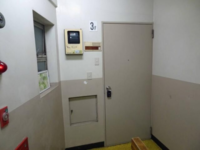 【玄関】 | 第２山本ビル