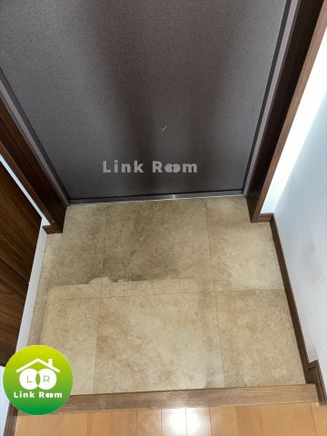 レクレドール豊洲の玄関