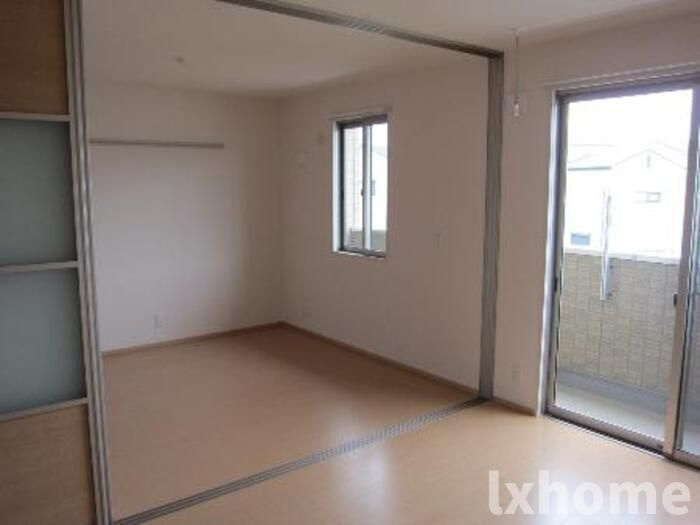 アーバンヒルズの居間・リビング|ゆったり過ごせる居間です