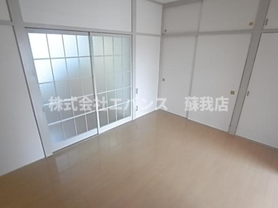 【寝室】 | エトワールハイツ | ゆとりの広さです