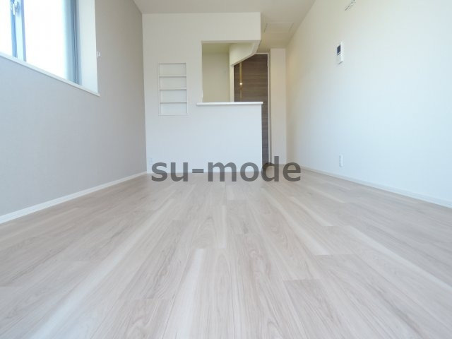 Alegria高槻本町の居間・リビング