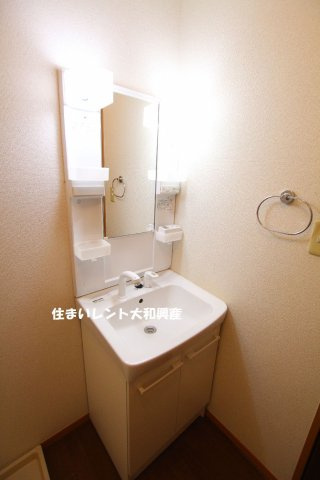 サンフルさがみ野の独立洗面台