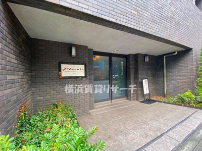 【エントランス】 | トーシンフェニックス新横濱イクシール