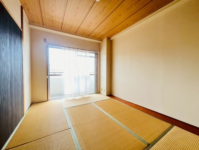 シャトー朝霧の内装