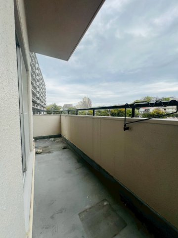 シャトー朝霧のバルコニー